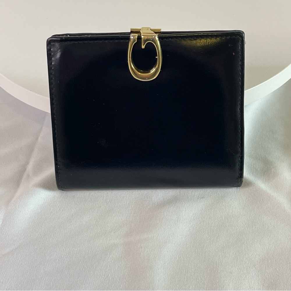 EUC Authentic Gucci Black Bi-Fold Wallet. Gold Signature Clasp Dust Bag Included - Picture 10 of 10